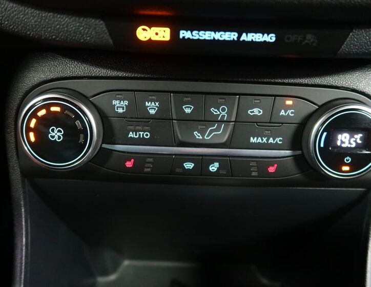 Ford Fiesta 28