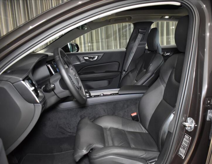 Volvo S60 8