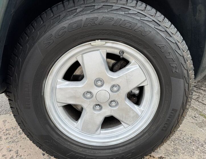 Jeep Cherokee 22