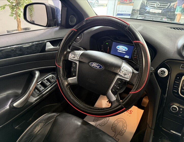 Ford Mondeo 19