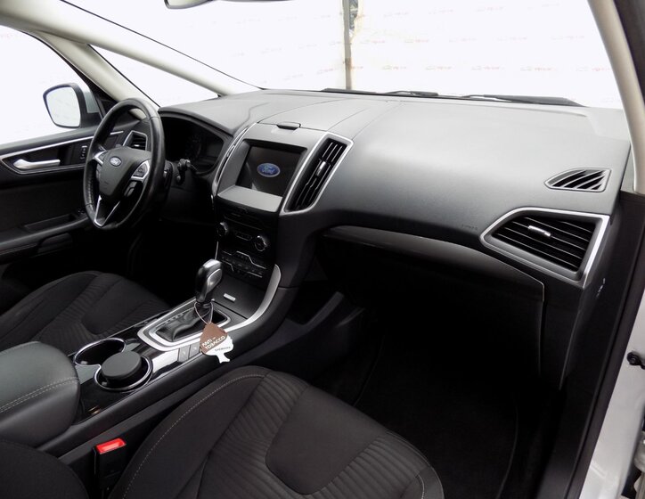Ford S-MAX 17