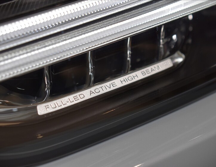 Volvo V90 10