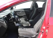 Hyundai i30 10