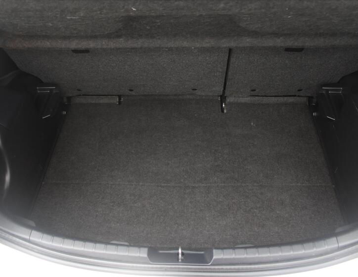 Toyota Yaris 11