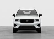 Volvo XC40 3