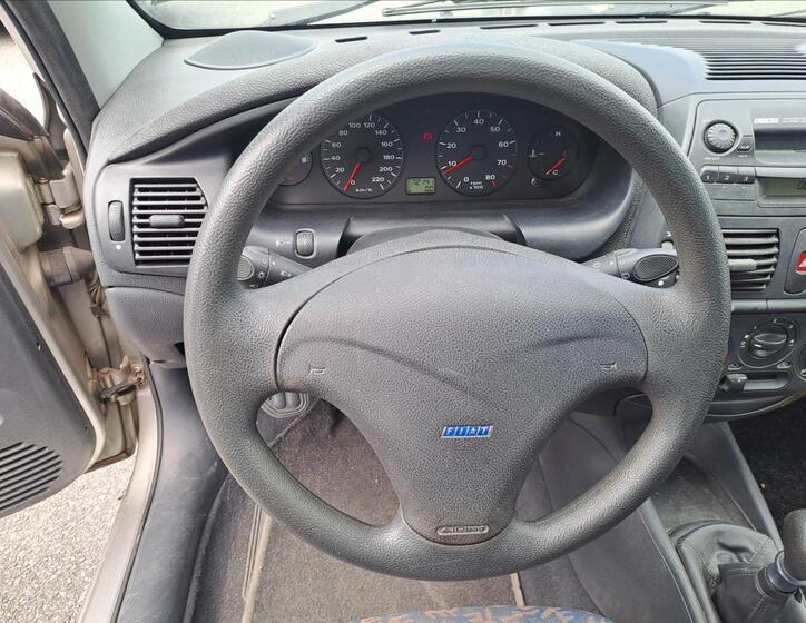 Fiat Brava 11