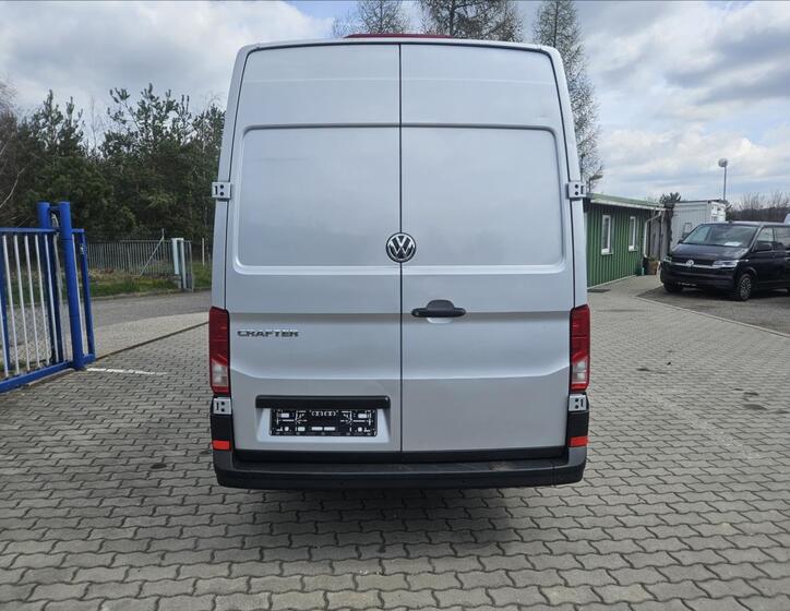 Volkswagen Crafter 6