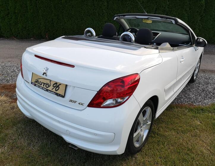 Peugeot 207 52
