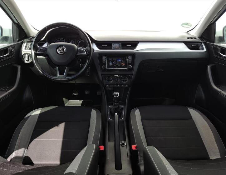 Škoda Rapid 5