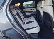 Land Rover Range Rover Velar 15