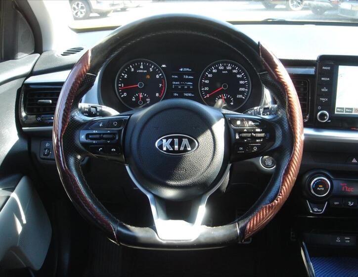 KIA Stonic 19
