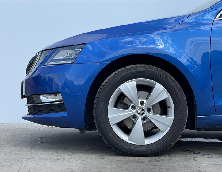 Škoda Octavia 19