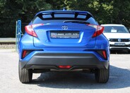 Toyota C-HR 6