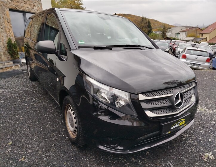 Mercedes-Benz Vito 8