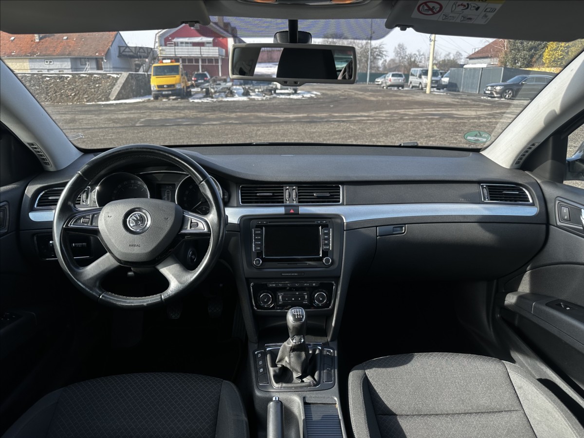 Škoda Superb