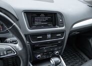 Audi Q5 11