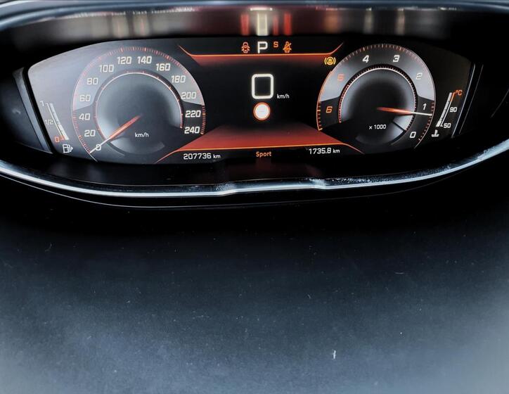 Peugeot 5008 25
