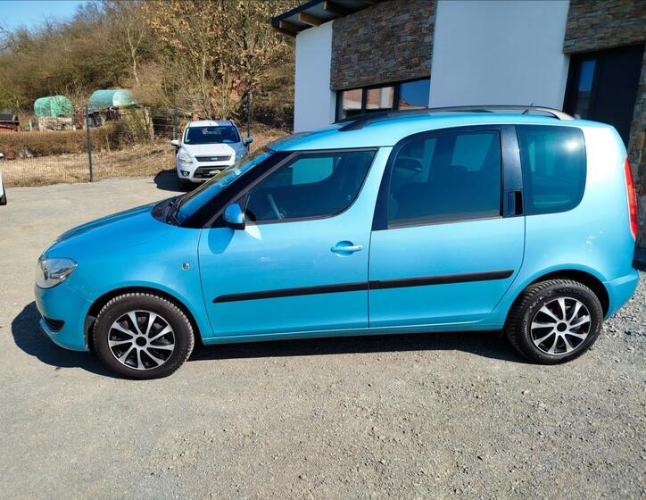 Škoda Roomster 2