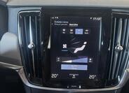 Volvo V90 33