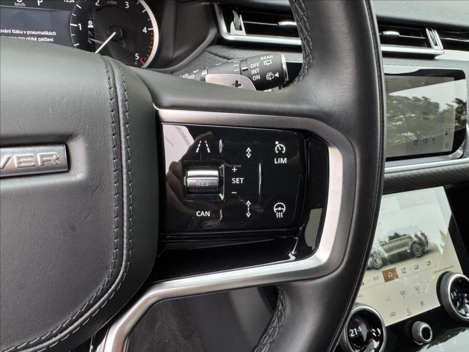 Land Rover Range Rover Velar 21