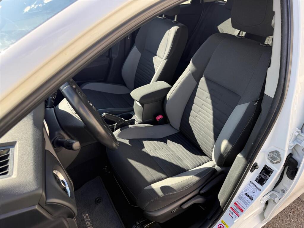 Toyota Auris 9