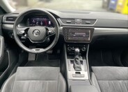 Škoda Superb 9