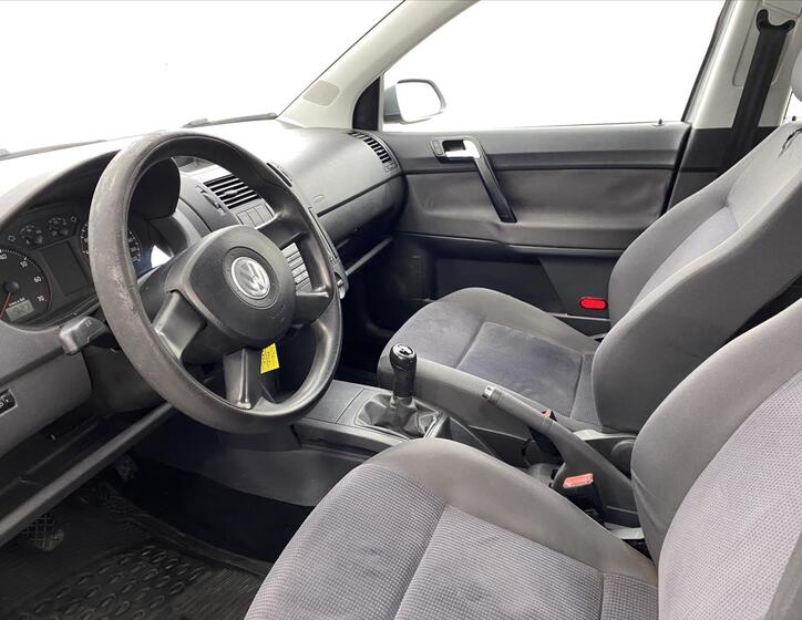 Volkswagen Polo 5
