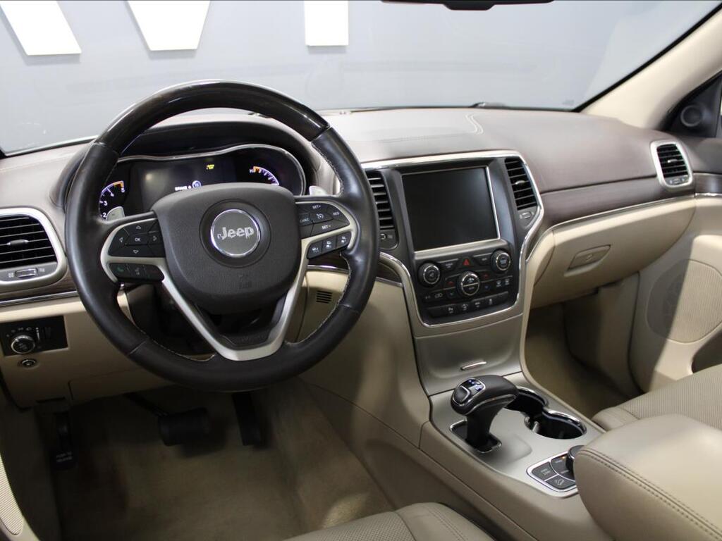 Jeep Grand Cherokee 30