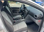 Ford Focus 7