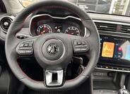 MG ZS 8