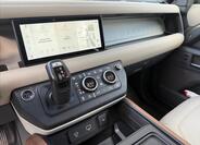 Land Rover Defender 13