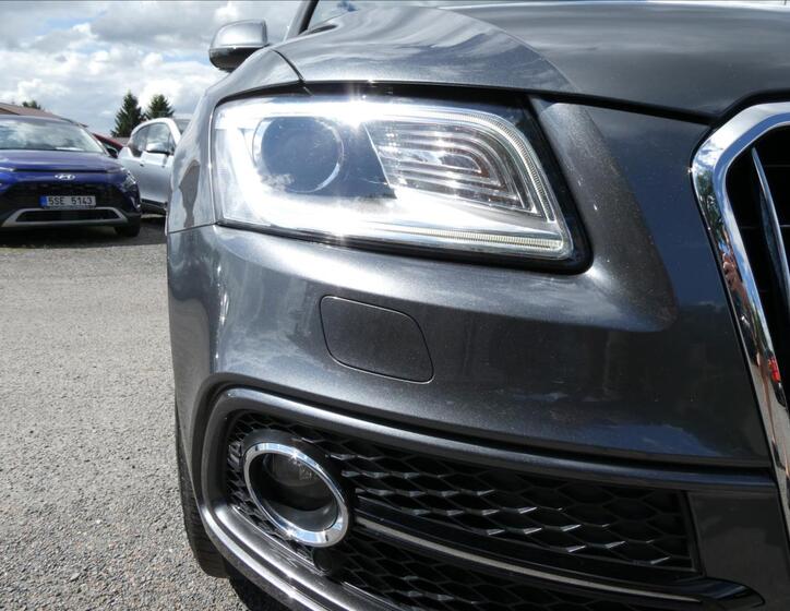 Audi Q5 5