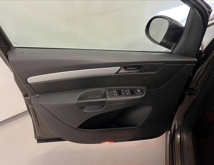 Volkswagen Sharan 25