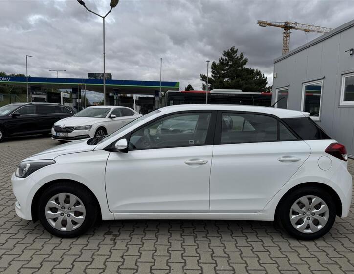 Hyundai i20 3