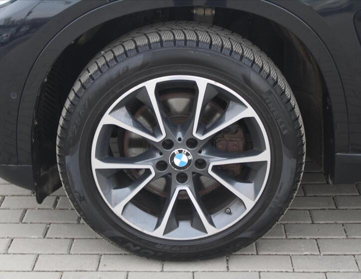 BMW X5 9