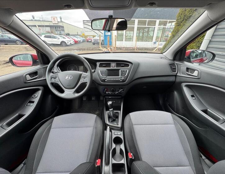 Hyundai i20 12