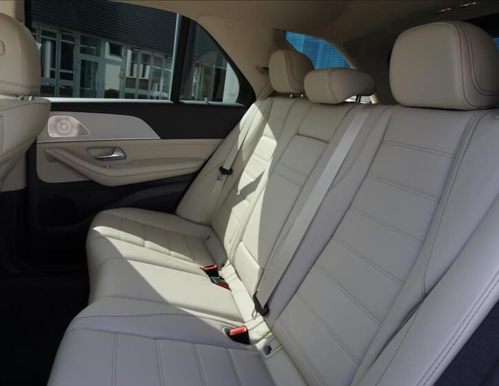 Mercedes-Benz GLE 10