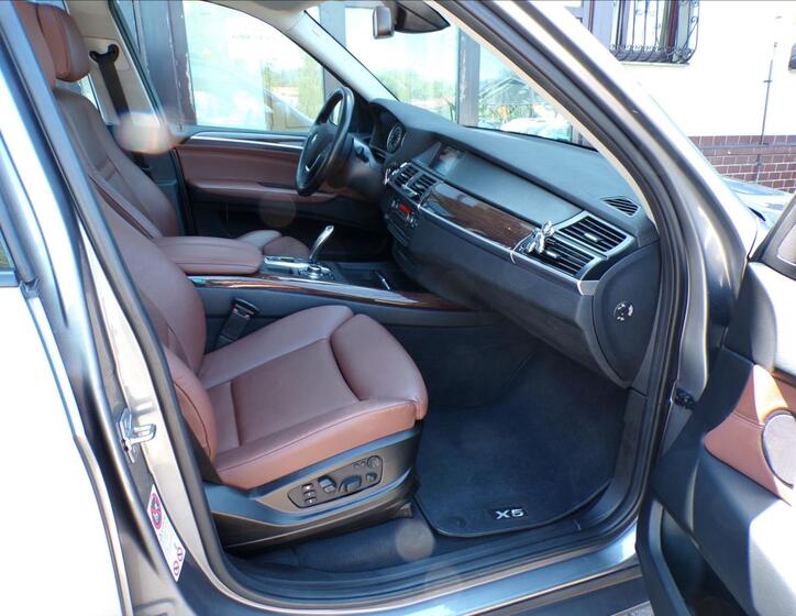 BMW X5 24