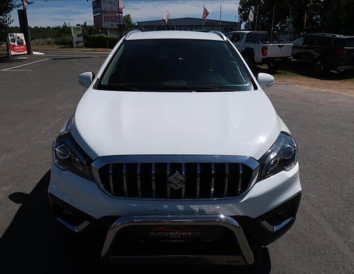 Suzuki SX4 S-Cross 7