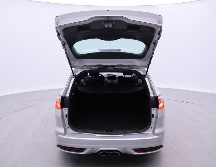 Ford Focus 9