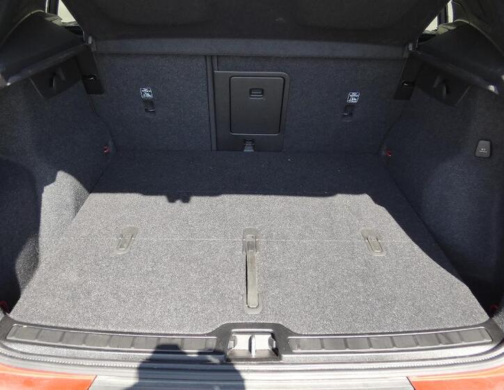 Volvo XC40 21
