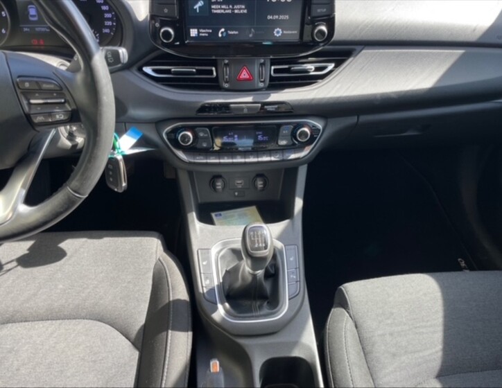 Hyundai i30 10