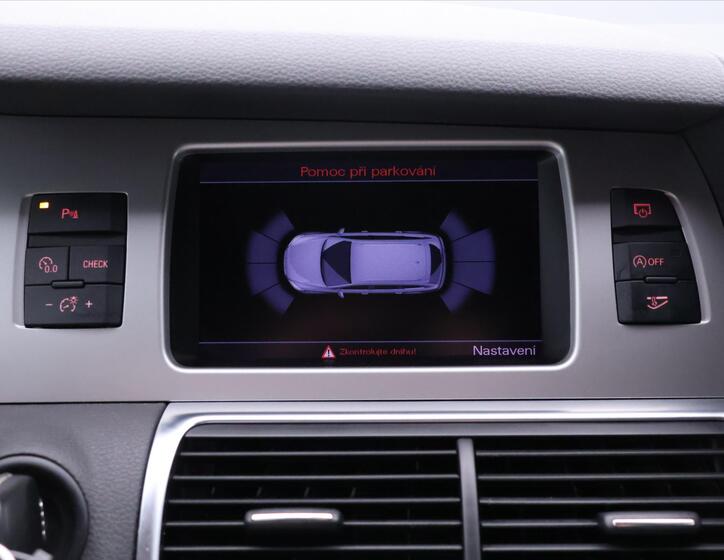 Audi Q7 33