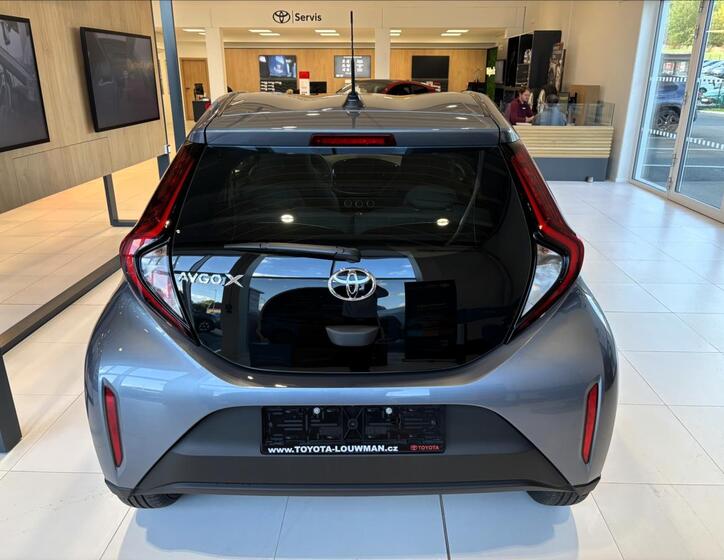Toyota Aygo 5