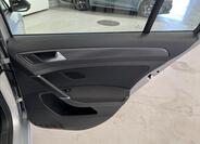 Volkswagen Golf 30