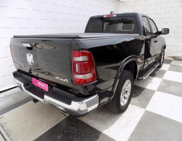 Dodge RAM 1500 4