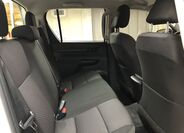 Toyota Hilux 12