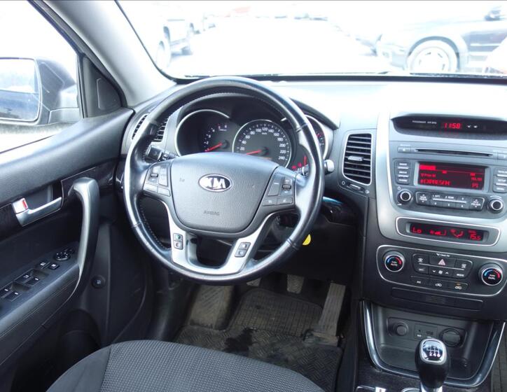 KIA Sorento 18