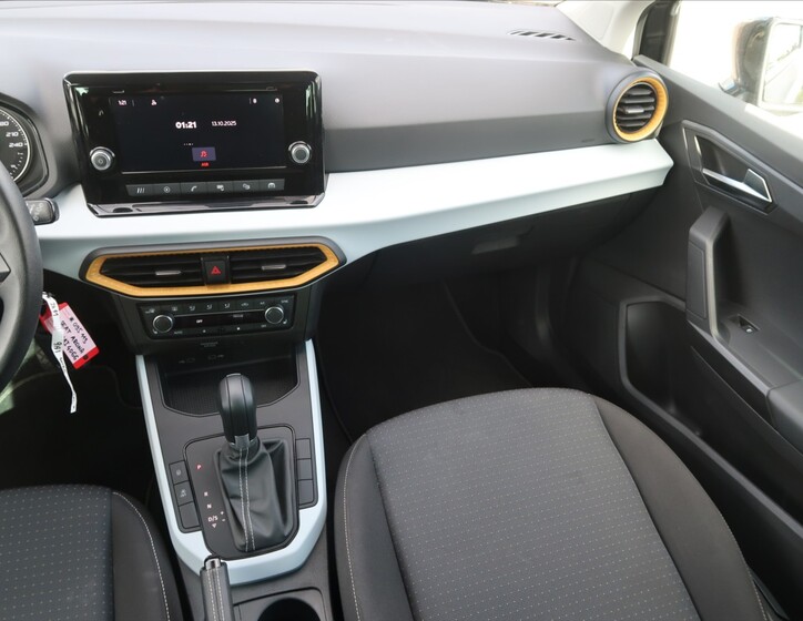 Seat Arona 21