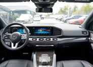 Mercedes-Benz GLS 27